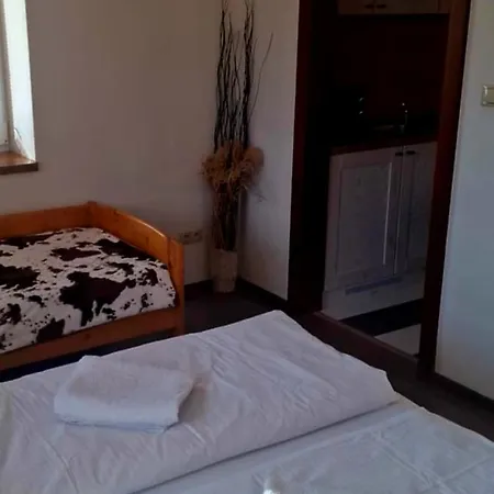 阿达玛放松旅馆 3*