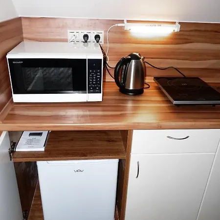 阿达玛放松旅馆 招待所 Dolná Tižina